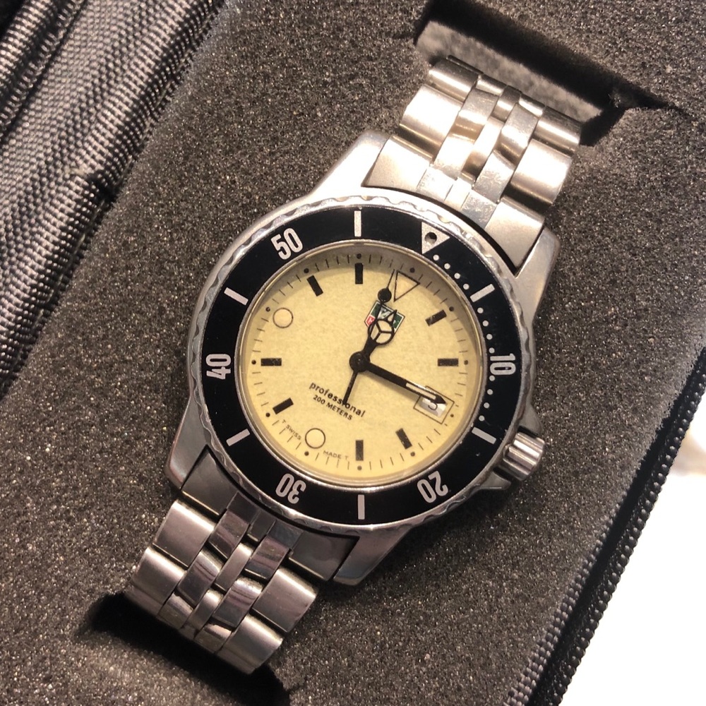 Tag Heuer Professional